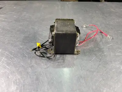 NEW MOELLER FT8477
