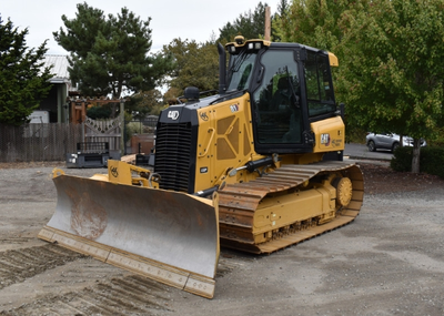 USED 2020 Caterpillar D1
