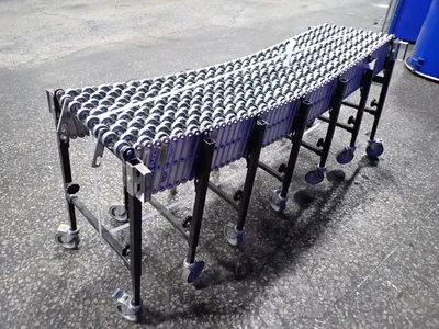 Uline  24' Expandable Accordion Conveyor