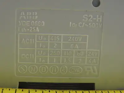 ABB S 23 3 Z63A VDE 0660 3 Pole Circuit Breaker 277/480V W/Aux Contact