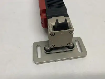 USED EUCHNER TRANSPONDER-CODED INTERLOCK SAFETY SWITCH