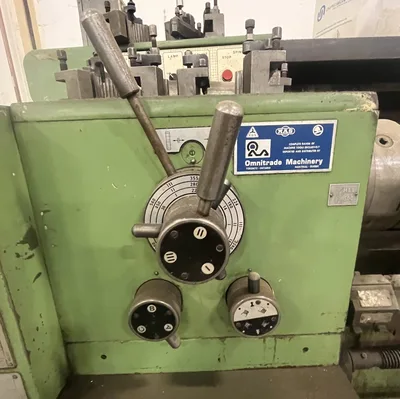 TOS Trencin SUI 40 Lathe