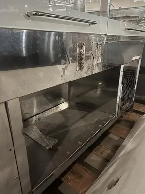 Used OSCARTEK F103T SRV200 Display Refrigerators Florida US | BAM Discount Restaurant Equipment #1384811