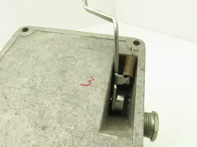 ITT  General Controls 104772EA3 Auxiliary Switch 22A 125/250VAC