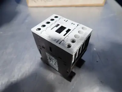 NEW EATON XTRE10B22E0
