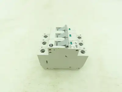 Allen Bradley 1492-SP3C050 Circuit Breaker 3 Pole 5A 480/277V Ser C