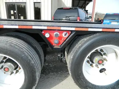 New | in-Stock 2026 PITTS LB35-22DC Lowboy Trailers Tennessee US | LMI Tennessee LLC #1505040