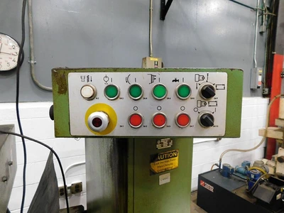 USED 1992 Tos BUAJ 28-630, 1992, HYD. TABLE, 16" WHEEL