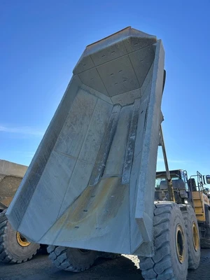 Used 2016 Komatsu HM400-5 Articulated Dump Trucks Ontario CA | Zadoon Equipment #1480627