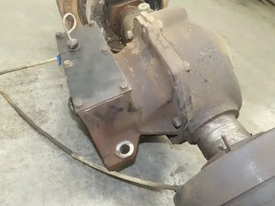 Hyster E30Z Forklift Dual-Wheel Drive Axle Assembly 5-Lug