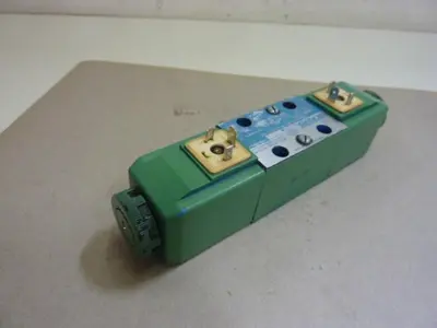 USED VICKERS DG4V-3-6C-M-U-HL7-60