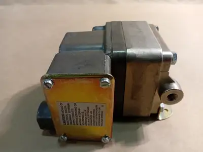 NEW BARKSDALE DPD2T-A80SS-L6
