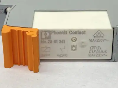PLC-RSC- 24DC/ 1IC/ACT, 2967604 | Phoenix Contact PLC-RSC- 24DC/ 1IC/ACT Relay Module 2967604 - Used