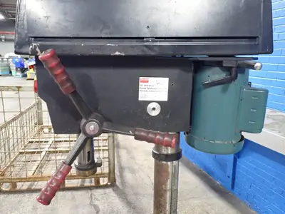 Used DAYTON 329184 Heavy Duty & Sensitive Single Spindle Drills Ohio US | HGR 24 #907431