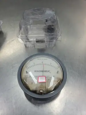 Used Dwyer W52AD CH MAGNEHELIC Gauge, 10 Inches of Water Max Lab Manometers South Carolina US | Palmetto Automation #1160173