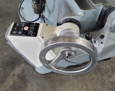 BRIDGEPORT Series 1 2 HP Mills, Vertical | Machinery Central (16)