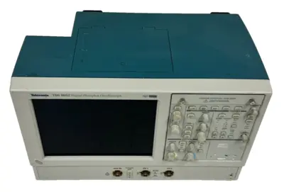 USED TEKTRONIX TDS5052 DIGITAL PHOSPHOR OSCILLOSCOPE