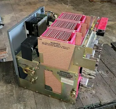 USED SQUARE D DS-416