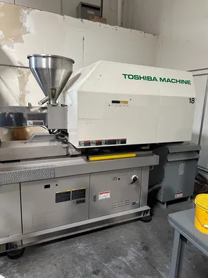 2009 TOSHIBA EC240NIIV30-8B Horizontal Plastic Injection Molding Machines | JYC MACHINERY (9)