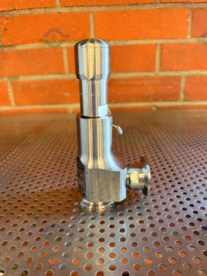 Used LESER 4814.7684 SPRING LOADED SANITARY SAFETY RELIEF VALVE W/1" SANITARY FITTING Valves/Fittings California US | Equipment Lab #1506523