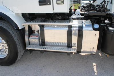 Used 2019 VOLVO VHD64B200 Septic/Sewer/Vacuum Trucks Texas US | Roll Off Truck World #1492002