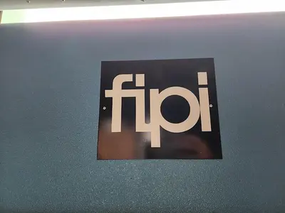 USED 2005 FIPI AF510H