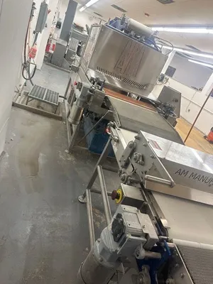 USED 2023 AM Manufacturing Apache Dough press and Docker