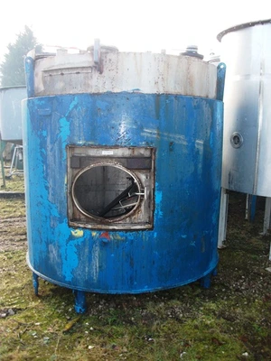 4500 L S/S JKTD Enclosed Mixing Tank