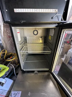 174-0066 AHT Cool Point CTB100 Self Contained Countertop Cooler