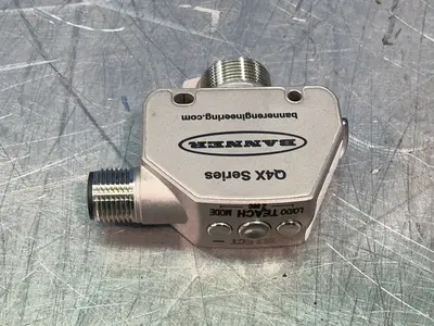 New | in-Stock BANNER Q4XTBLAF300Q8 Photoelectric Sensors Ohio US | HGR 24 #1312215