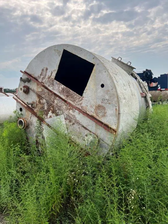 3,000 Gallon Stainless Steel Tank