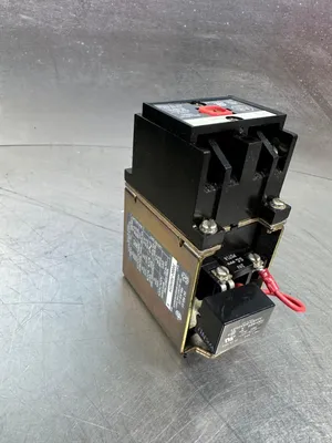 Allen Bradley 700DC-P000Z24 Ser. A DC Industrial Relay (4C-28)