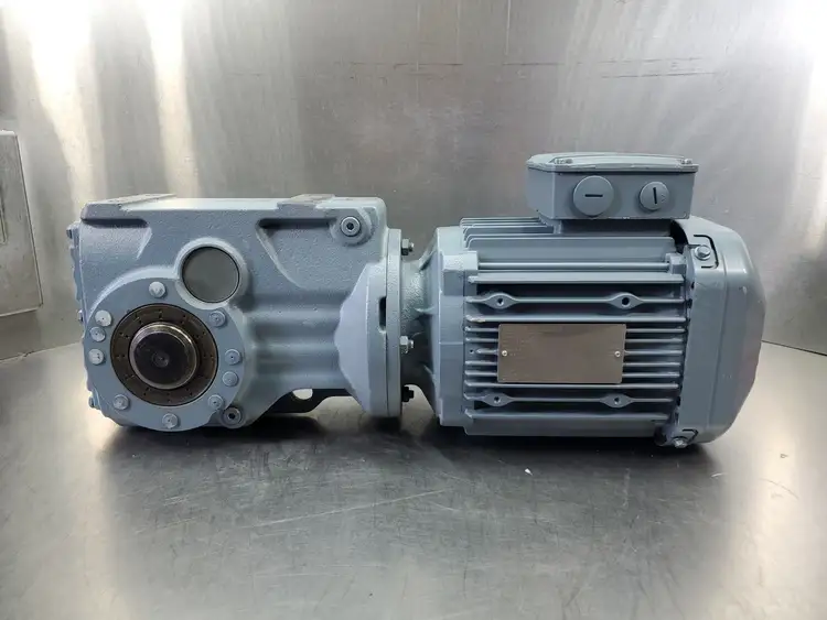 Used SEW-EURODRIVE KA47 DRE90L4 1740/110RPM 1.5HP 15.86 RATIO GEAR MOTOR Gearmotors South Carolina US | Palmetto Automation #1160839