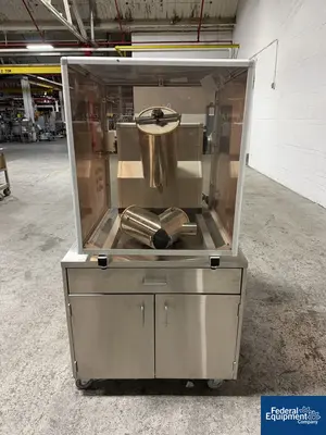 Used Patterson-Kelley Patterson Kelley Twin Shell Blender, model Blendmaste Double Cone - V Mixers Ohio US | Federal Equipment Company #1512832