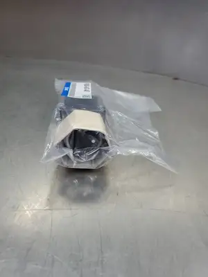 USED SMC VFM350-N02-34B Mechanical Valve, 0.15~0.9MPa