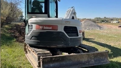 USED 2016 Bobcat E85