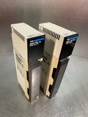 Schneider Automation 140 DDO 153 10 5VDC Out TTL (3B-29)