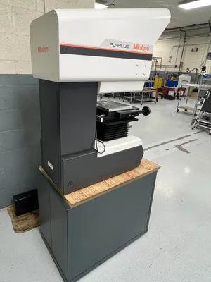 2022 MITUTOYO PJ-PLUS Optical Comparator | Midstate Machinery (2)