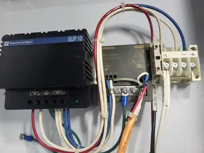 USED SQUARE D MODEL 6
