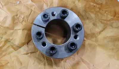 1-3/16" x 55 mm Locking Assembly/Keyless Bushing 1061