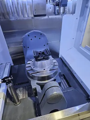 2020 HAAS UMC-500 Universal Machining Centers | SNL Machine Trader LLC (5)