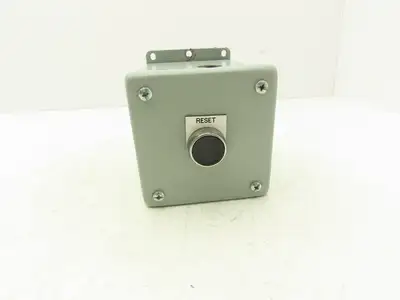 Hoffman E1PBXM Allen Bradley Push Button Enclosure With Momentary Reset Switch