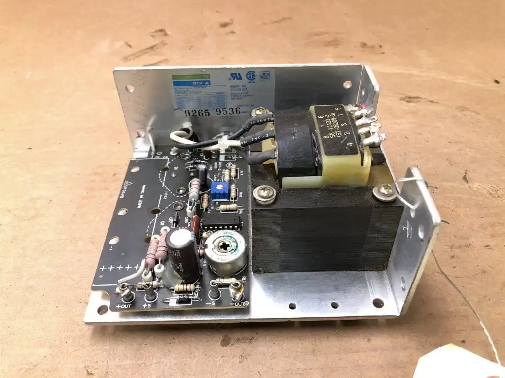SOLA SLS-24-024 Regulated Power Supply 24VDC 2.4A 100-120V 220/230/240V