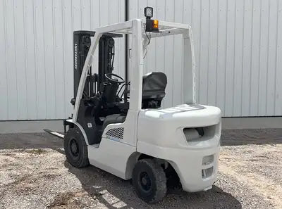 Used UNICARRIERS MY1F2A25V Internal Combustion Forklifts: Pneumatic Tire Texas US | FMI Trading #1288168