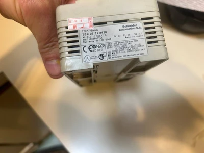 Used Schneider TSX07312428 PLC Processors Delaware US | United Machine Co. #1563476