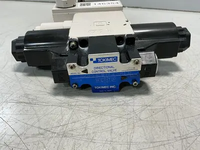 USED TOKIMEC DG4VS-3-0C-M-P7-H-7-P12-52