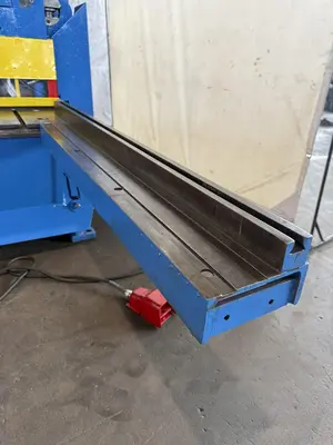 10’ X ¼” PACIFIC MODEL #250B10 HYDRAULIC SHEAR: STOCK #23403