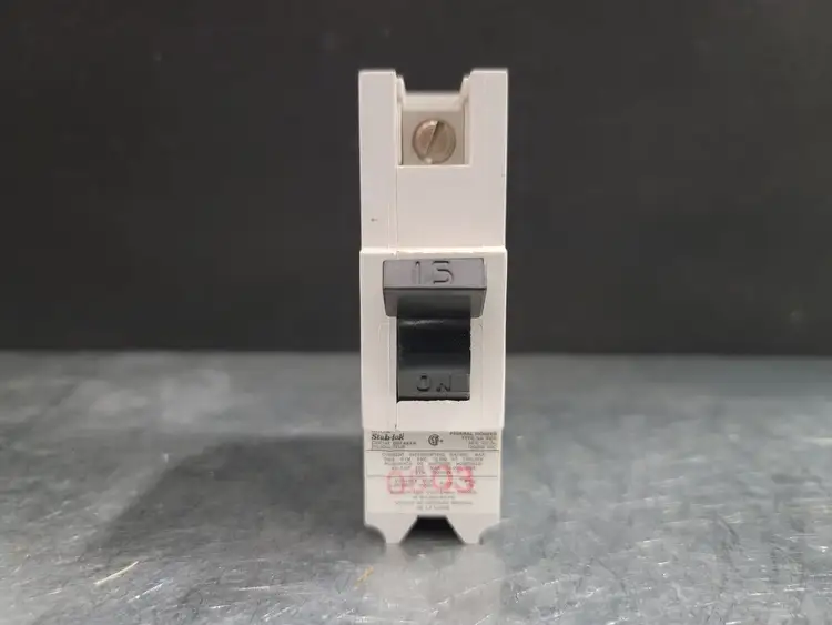 Used FEDERAL PIONEER NA115 Switchgears British Columbia CA | Lenmark #243855