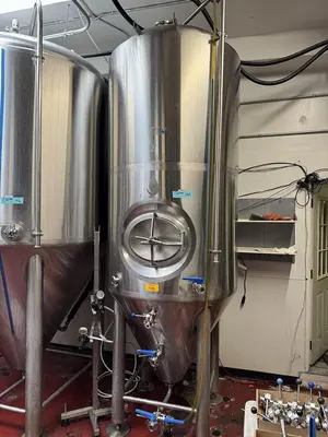 USED 2018 DEUTSCHE BEVERAGE 15FV
