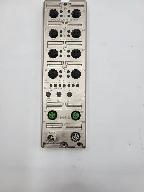 Used LION-X LION-X M12 IO-L MOUNTING: 2 HOLE SCREW MOUNTING WITH STANDARD M4 X 25 / 30 SCREWS AND SELF-LOCKING Nuts & Screws | ND Industrial Surplus #1216553